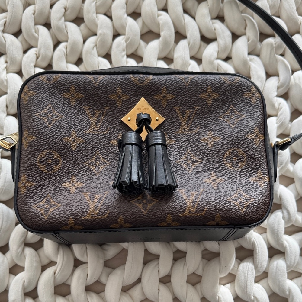Louis Vuitton Monogram Saintonge crossbody bag